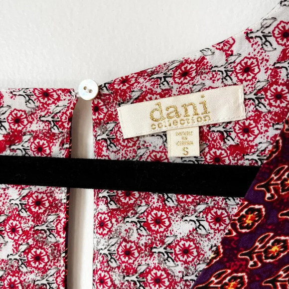 Dani Collection Patchwork Boho Tunic Blouse Small Cottagecore Floral Deep V Neck - Picture 2 of 10